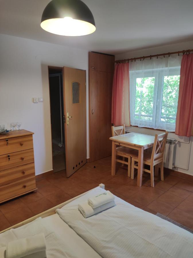 Rezydencja Bukowy Dwór Czarna  Exterior foto