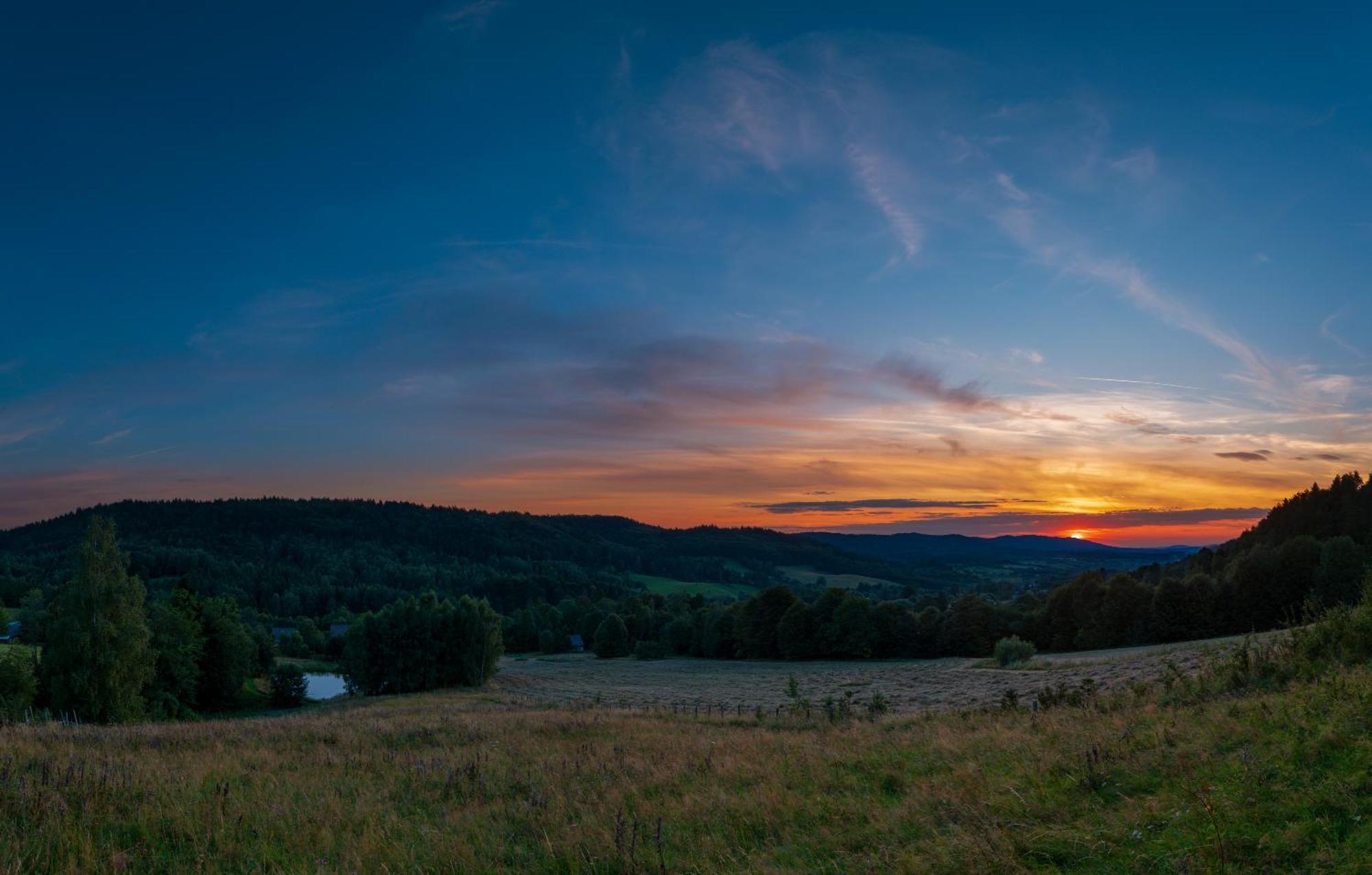 Rezydencja Bukowy Dwór Czarna  Exterior foto